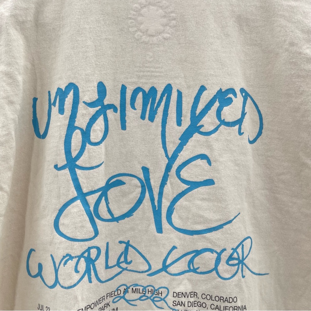 Red Hot Chili Peppers Unlimited Love World Tour 2022 Band T-Shirt Size Small - Picture 4 of 9